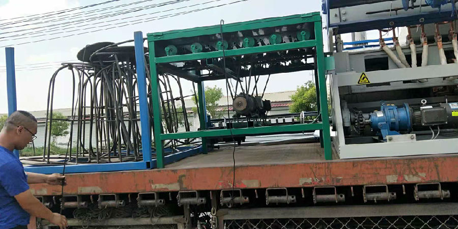 誠科3-6mm全自動(dòng)排焊機(jī)  誠科3-6mm全自動(dòng)排焊機(jī)